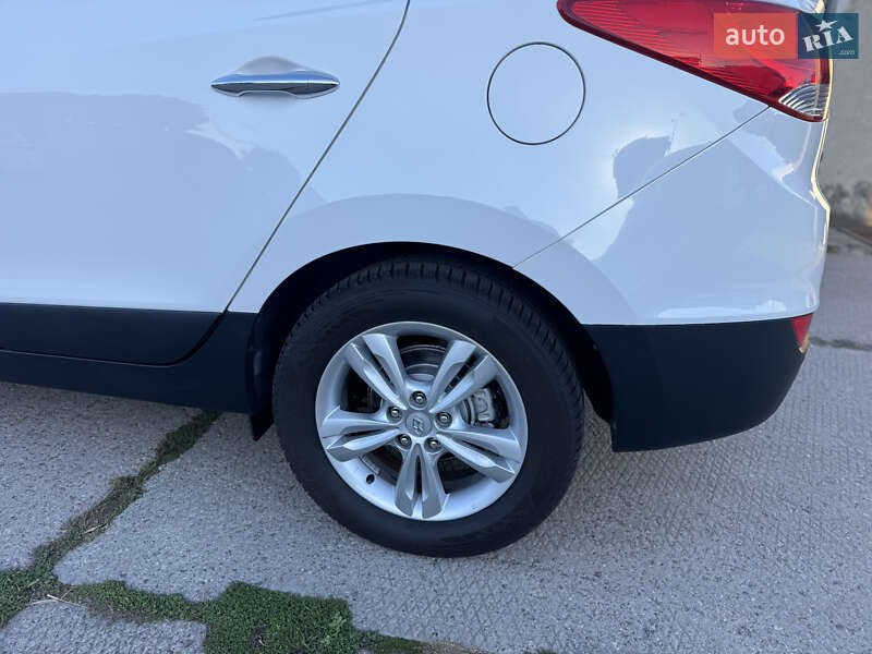 Позашляховик / Кросовер Hyundai ix35 2011 в Рівному