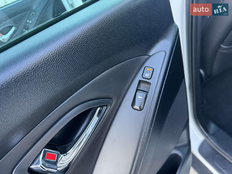 Позашляховик / Кросовер Hyundai ix35 2011 в Рівному