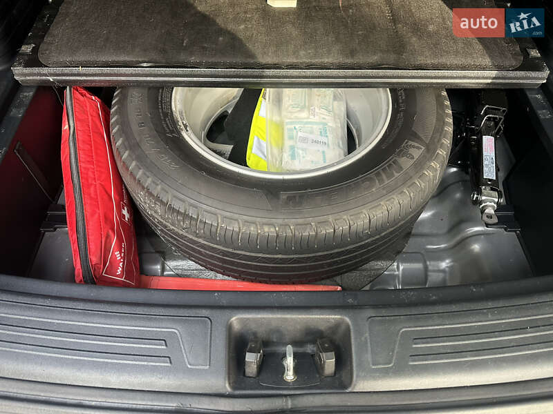 Внедорожник / Кроссовер Hyundai ix35 2012 в Ровно