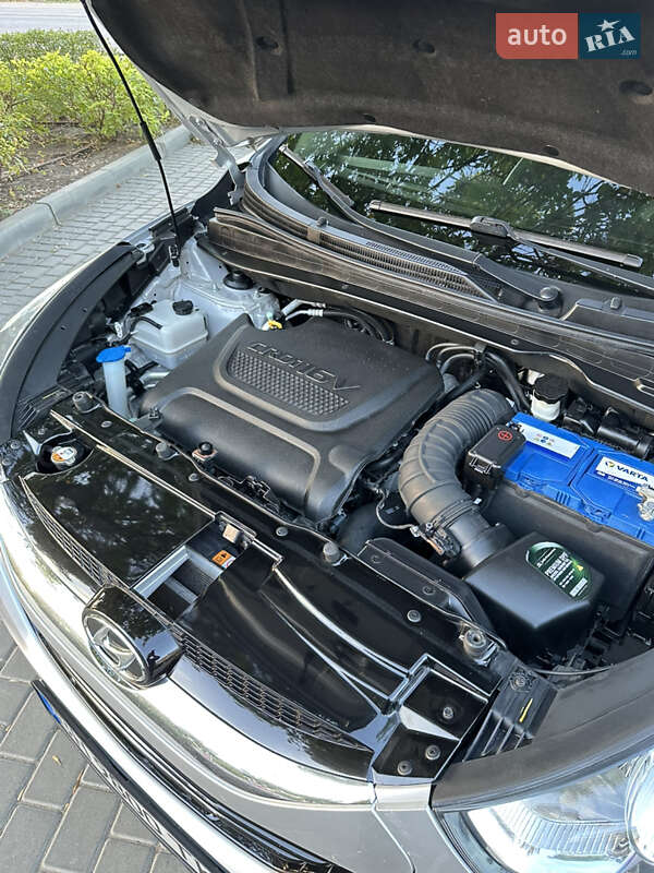 Позашляховик / Кросовер Hyundai ix35 2012 в Одесі