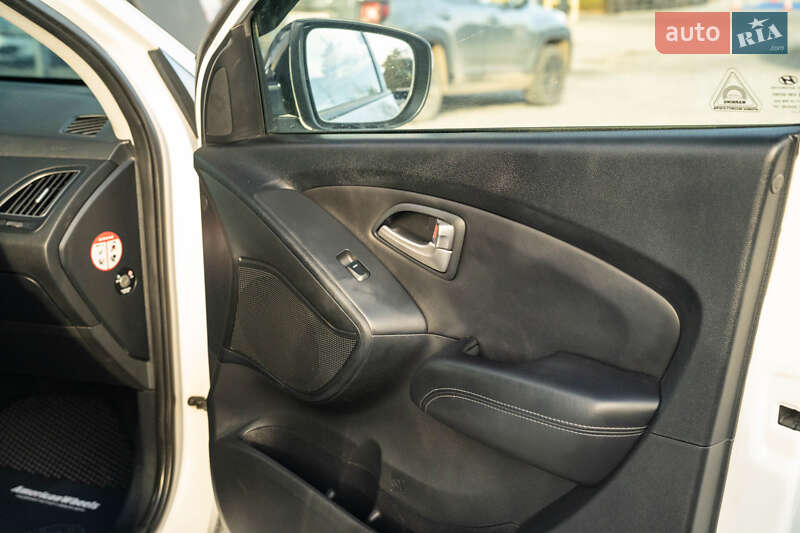 Внедорожник / Кроссовер Hyundai ix35 2011 в Черновцах фото 35 Внедорожник / Кроссовер Hyundai ix35 2011 в Черновцах