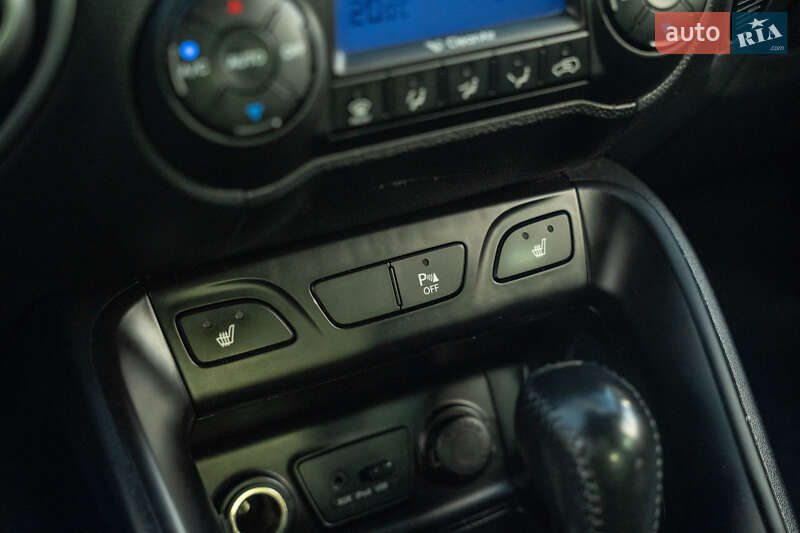 Внедорожник / Кроссовер Hyundai ix35 2011 в Черновцах фото 26 Внедорожник / Кроссовер Hyundai ix35 2011 в Черновцах