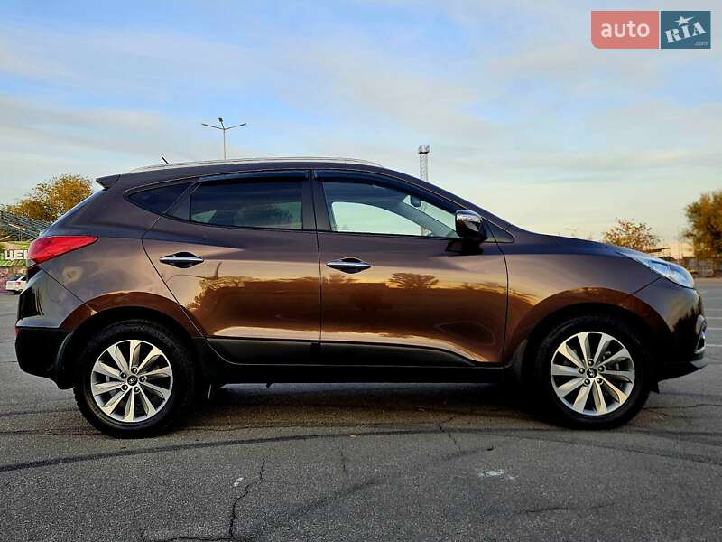 Внедорожник / Кроссовер Hyundai ix35 2013 в Днепре