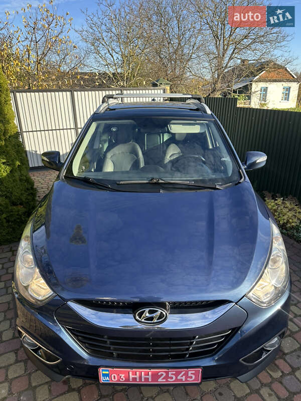 Внедорожник / Кроссовер Hyundai ix35 2011 в Луцке фото 3 Внедорожник / Кроссовер Hyundai ix35 2011 в Луцке