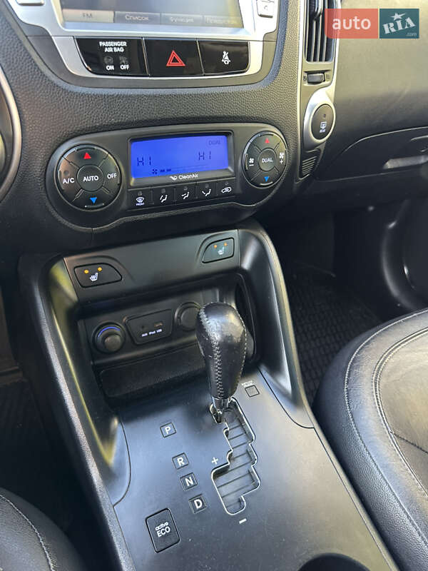 Внедорожник / Кроссовер Hyundai ix35 2011 в Луцке фото 25 Внедорожник / Кроссовер Hyundai ix35 2011 в Луцке