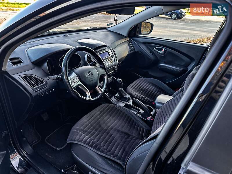 Внедорожник / Кроссовер Hyundai ix35 2011 в Бурштыне