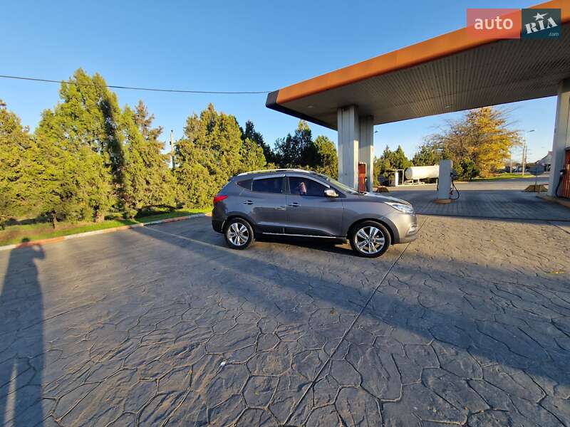 Внедорожник / Кроссовер Hyundai ix35 2014 в Черноморске фото 10 Внедорожник / Кроссовер Hyundai ix35 2014 в Черноморске