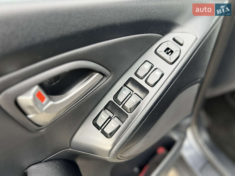 Внедорожник / Кроссовер Hyundai ix35 2010 в Ивано-Франковске фото 57 Внедорожник / Кроссовер Hyundai ix35 2010 в Ивано-Франковске
