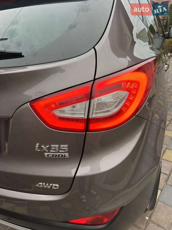 Внедорожник / Кроссовер Hyundai ix35 2015 в Львове