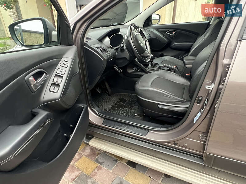 Внедорожник / Кроссовер Hyundai ix35 2015 в Львове
