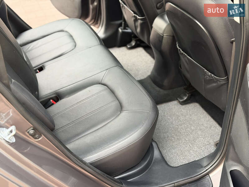 Внедорожник / Кроссовер Hyundai ix35 2014 в Ровно