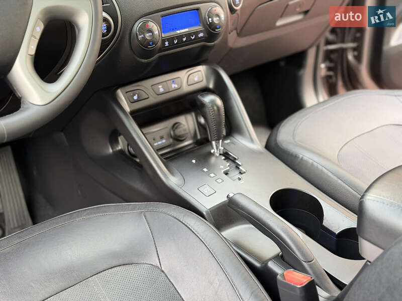 Внедорожник / Кроссовер Hyundai ix35 2014 в Ровно