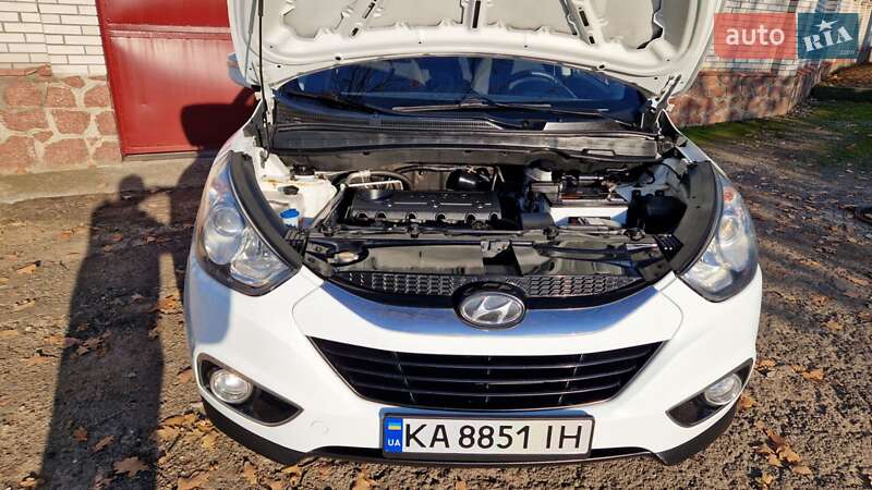 Внедорожник / Кроссовер Hyundai ix35 2010 в Киеве фото 4 Внедорожник / Кроссовер Hyundai ix35 2010 в Киеве