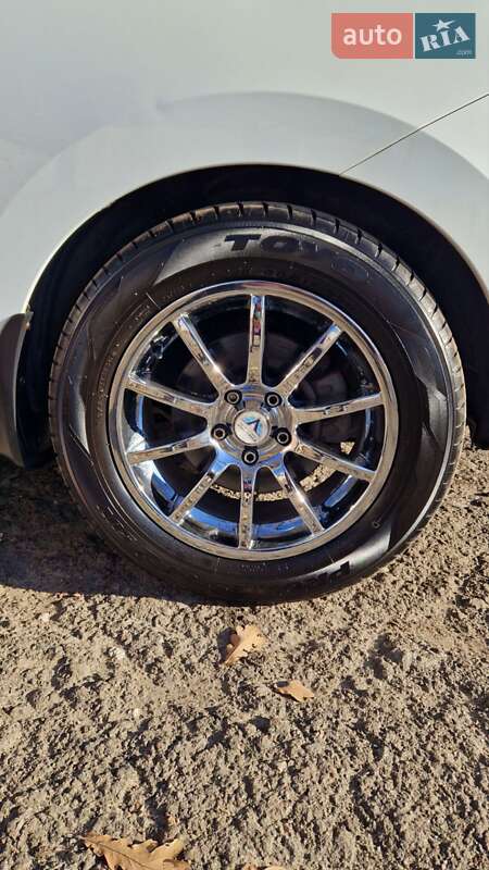 Внедорожник / Кроссовер Hyundai ix35 2010 в Киеве фото 28 Внедорожник / Кроссовер Hyundai ix35 2010 в Киеве