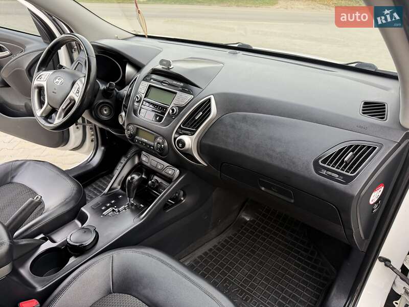 Внедорожник / Кроссовер Hyundai ix35 2012 в Черновцах фото 38 Внедорожник / Кроссовер Hyundai ix35 2012 в Черновцах