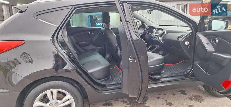 Внедорожник / Кроссовер Hyundai ix35 2014 в Новоархангельске