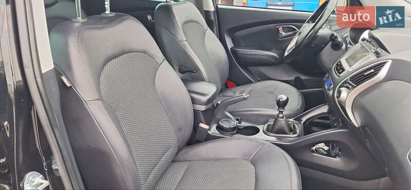 Внедорожник / Кроссовер Hyundai ix35 2014 в Новоархангельске