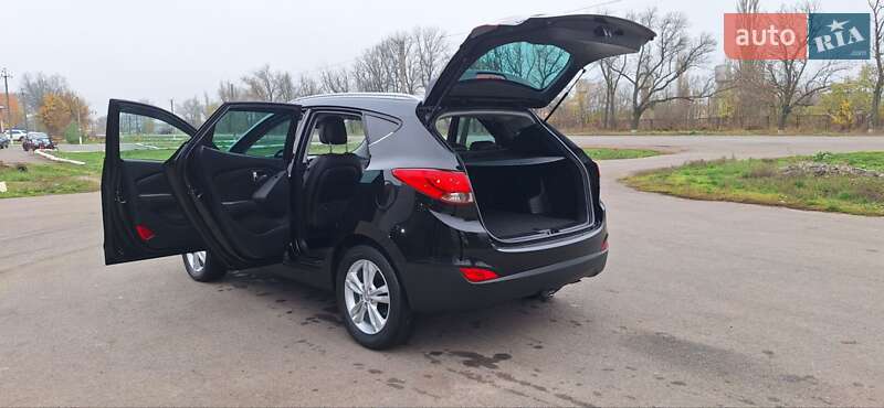 Внедорожник / Кроссовер Hyundai ix35 2014 в Новоархангельске