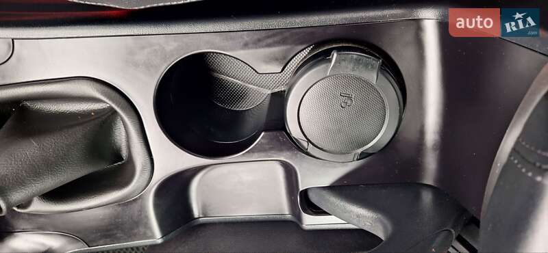 Внедорожник / Кроссовер Hyundai ix35 2014 в Новоархангельске