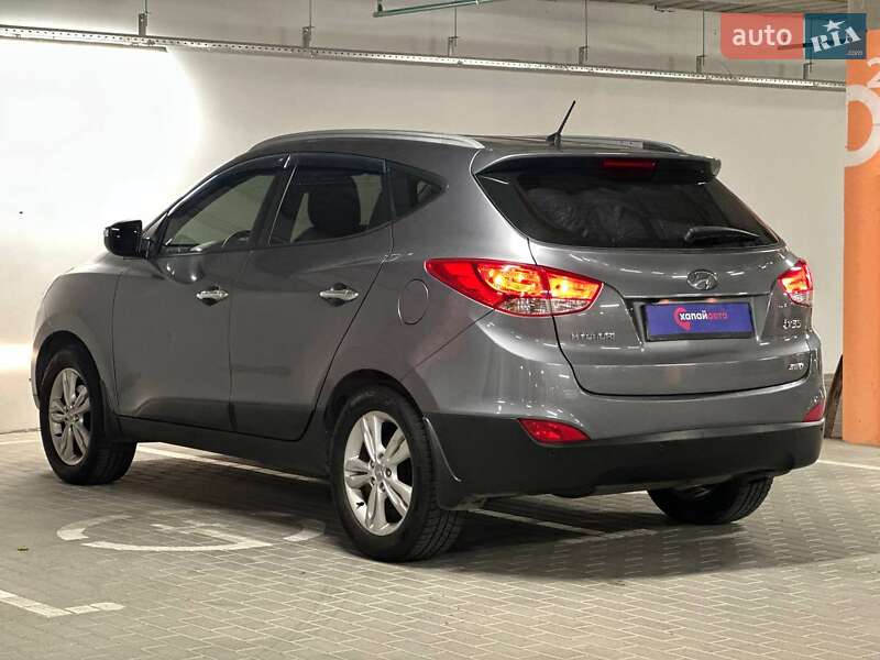 Внедорожник / Кроссовер Hyundai ix35 2012 в Киеве фото 4 Внедорожник / Кроссовер Hyundai ix35 2012 в Киеве