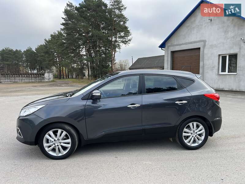 Позашляховик / Кросовер Hyundai ix35 2011 в Радивиліві