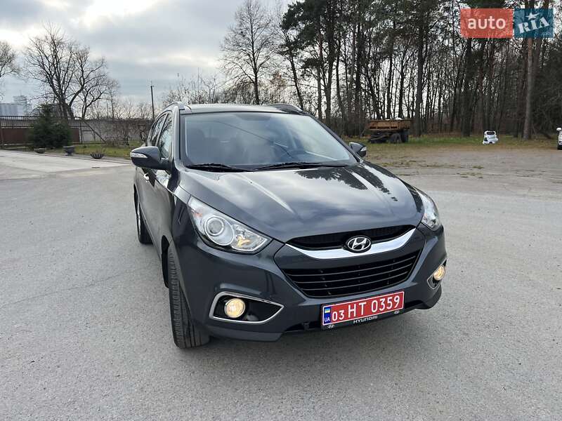 Позашляховик / Кросовер Hyundai ix35 2011 в Радивиліві