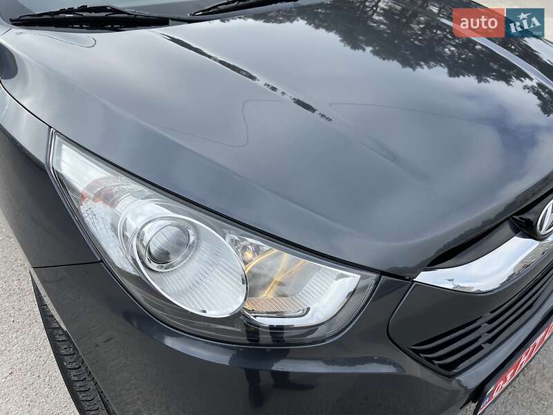Позашляховик / Кросовер Hyundai ix35 2011 в Радивиліві