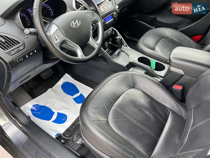 Позашляховик / Кросовер Hyundai ix35 2011 в Радивиліві