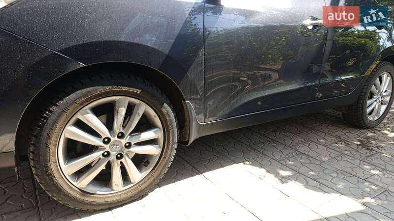 Внедорожник / Кроссовер Hyundai ix35 2010 в Одессе
