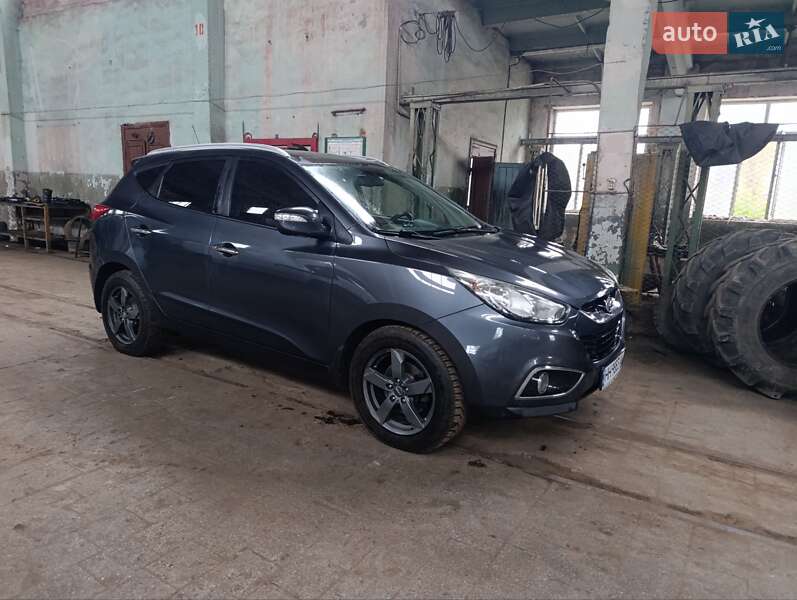 Внедорожник / Кроссовер Hyundai ix35 2010 в Одессе