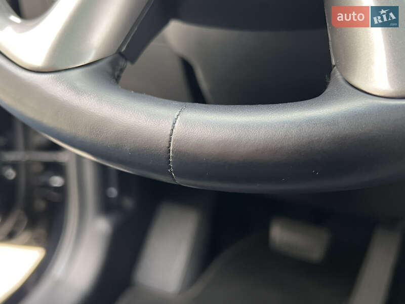 Позашляховик / Кросовер Hyundai ix35 2014 в Луцьку