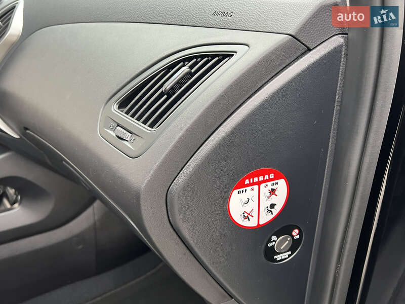 Позашляховик / Кросовер Hyundai ix35 2014 в Луцьку