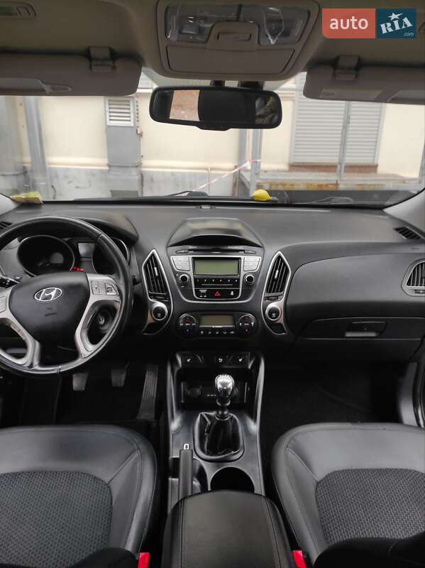 Внедорожник / Кроссовер Hyundai ix35 2010 в Полтаве фото 28 Внедорожник / Кроссовер Hyundai ix35 2010 в Полтаве