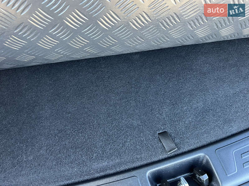 Внедорожник / Кроссовер Hyundai ix35 2012 в Луцке фото 23 Внедорожник / Кроссовер Hyundai ix35 2012 в Луцке