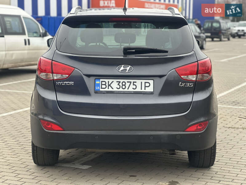 Внедорожник / Кроссовер Hyundai ix35 2011 в Дубно