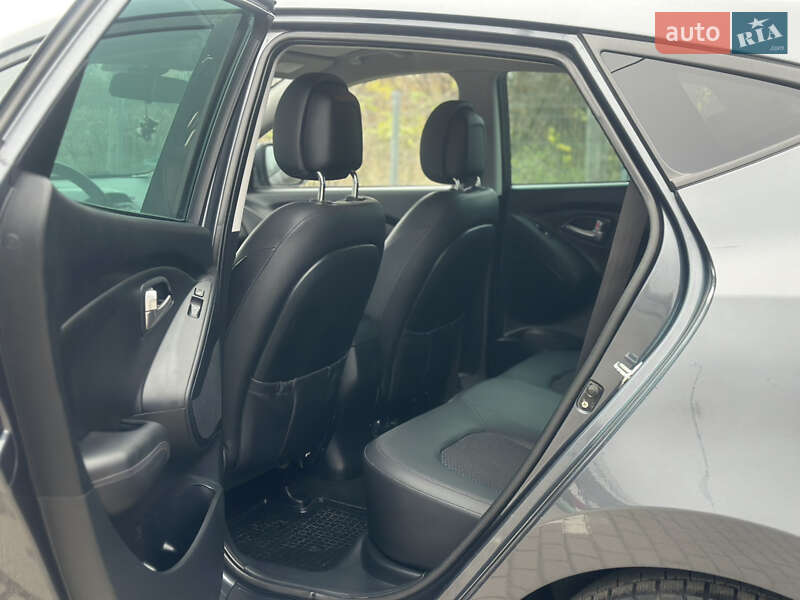 Внедорожник / Кроссовер Hyundai ix35 2011 в Дубно