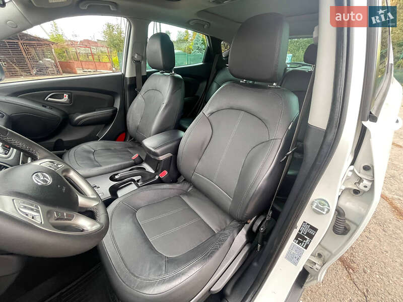 Внедорожник / Кроссовер Hyundai ix35 2012 в Ровно