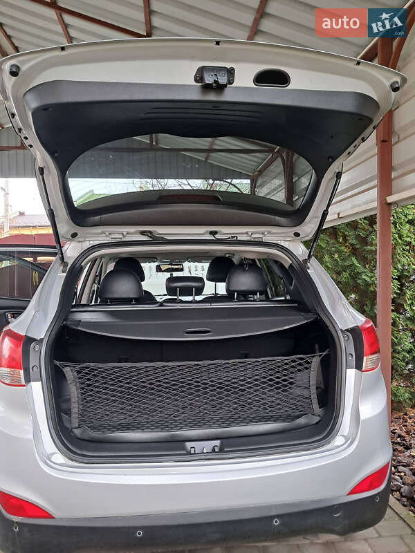 Внедорожник / Кроссовер Hyundai ix35 2011 в Староконстантинове фото 12 Внедорожник / Кроссовер Hyundai ix35 2011 в Староконстантинове