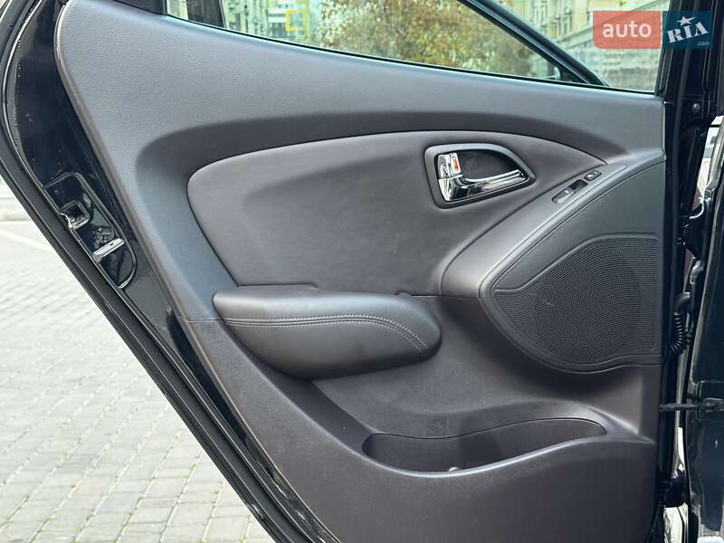Внедорожник / Кроссовер Hyundai ix35 2011 в Одессе фото 20 Внедорожник / Кроссовер Hyundai ix35 2011 в Одессе