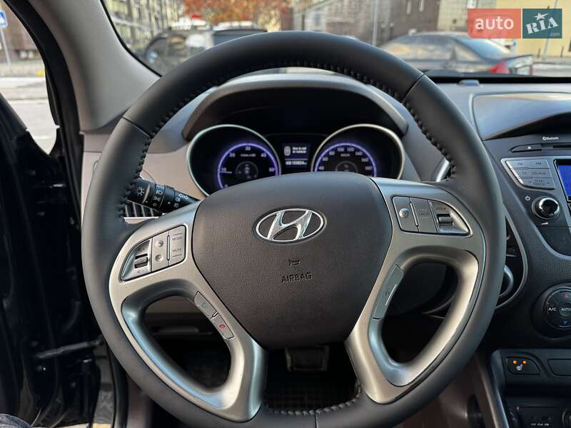 Внедорожник / Кроссовер Hyundai ix35 2011 в Одессе фото 32 Внедорожник / Кроссовер Hyundai ix35 2011 в Одессе