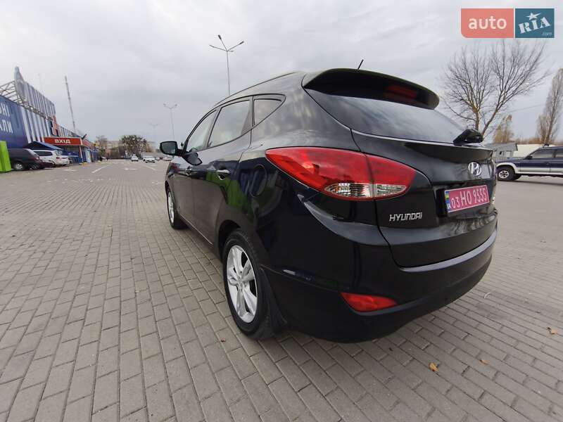 Позашляховик / Кросовер Hyundai ix35 2011 в Ковелі