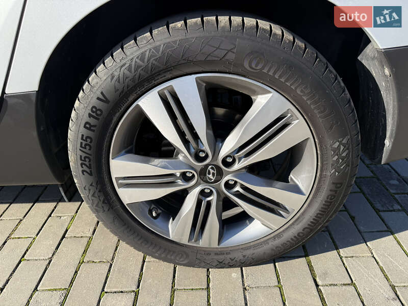 Внедорожник / Кроссовер Hyundai ix35 2014 в Луцке фото 40 Внедорожник / Кроссовер Hyundai ix35 2014 в Луцке