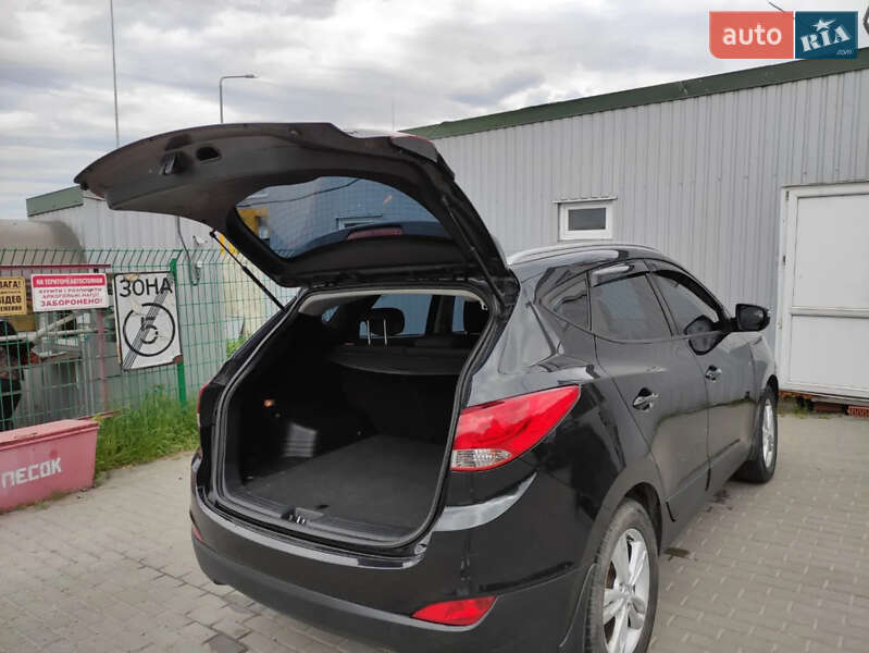 Внедорожник / Кроссовер Hyundai ix35 2010 в Ровно фото 11 Внедорожник / Кроссовер Hyundai ix35 2010 в Ровно