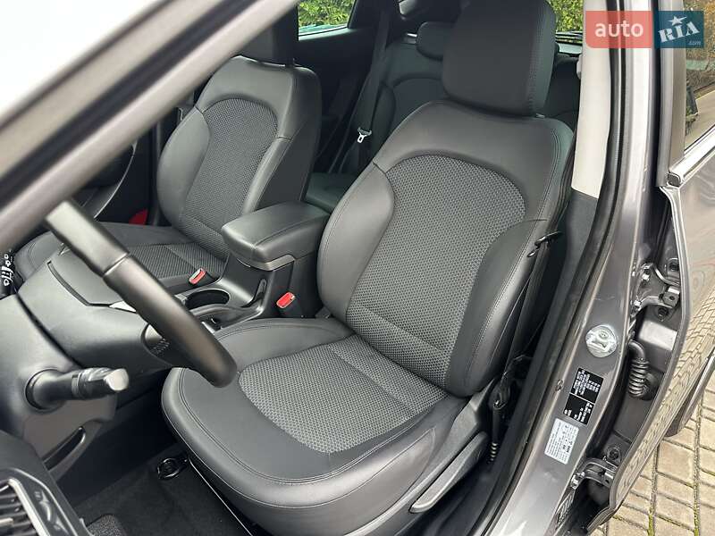 Внедорожник / Кроссовер Hyundai ix35 2011 в Луцке фото 16 Внедорожник / Кроссовер Hyundai ix35 2011 в Луцке