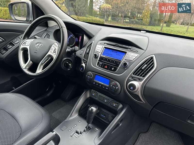 Внедорожник / Кроссовер Hyundai ix35 2011 в Луцке фото 41 Внедорожник / Кроссовер Hyundai ix35 2011 в Луцке