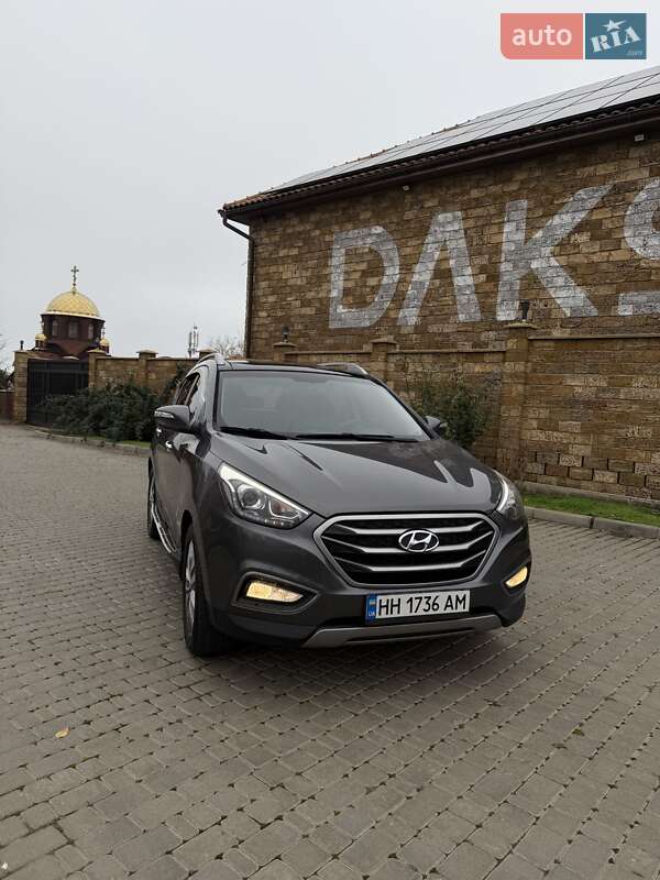 Внедорожник / Кроссовер Hyundai ix35 2014 в Черноморске