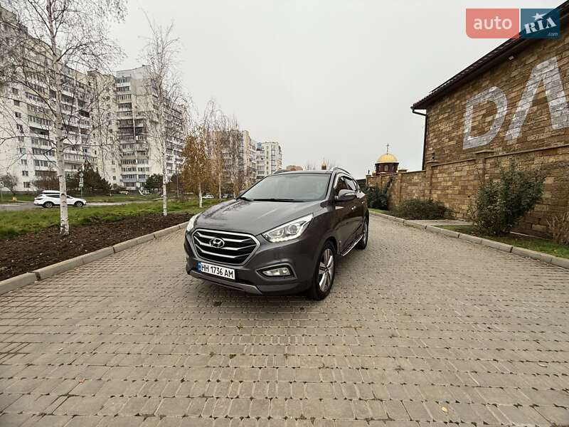 Внедорожник / Кроссовер Hyundai ix35 2014 в Черноморске