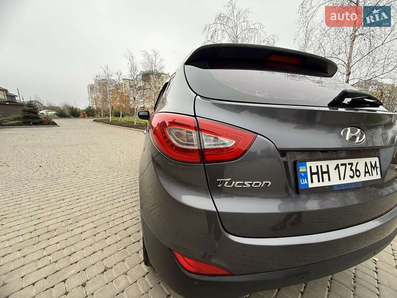 Внедорожник / Кроссовер Hyundai ix35 2014 в Черноморске