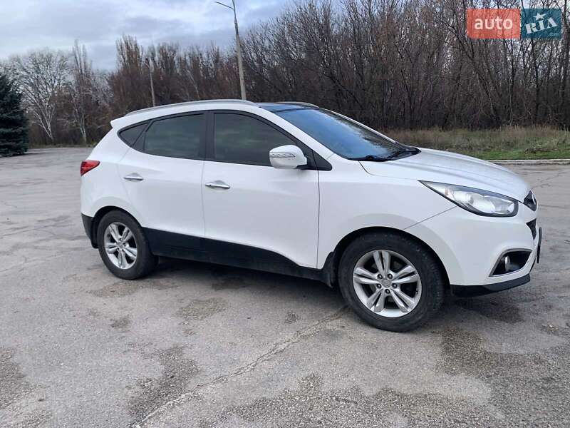 Внедорожник / Кроссовер Hyundai ix35 2012 в Каменском фото 6 Внедорожник / Кроссовер Hyundai ix35 2012 в Каменском