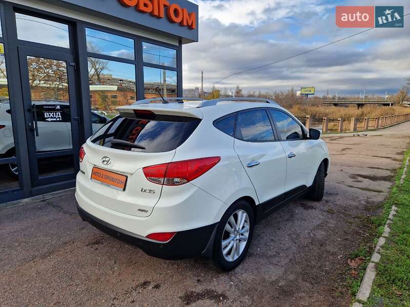 Внедорожник / Кроссовер Hyundai ix35 2010 в Кропивницком